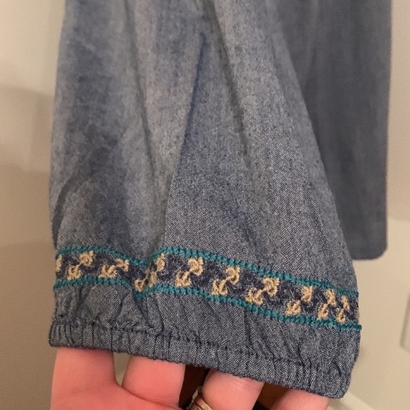 J. Jill Relaxed Embroidered Chambray Tunic (Blue) - Picture 9 of 13